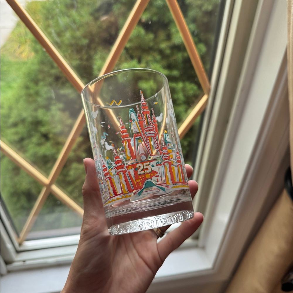 Vintage 1996 McDonalds Remember the Magic of Walt Disney World 25 Yr Anniversary